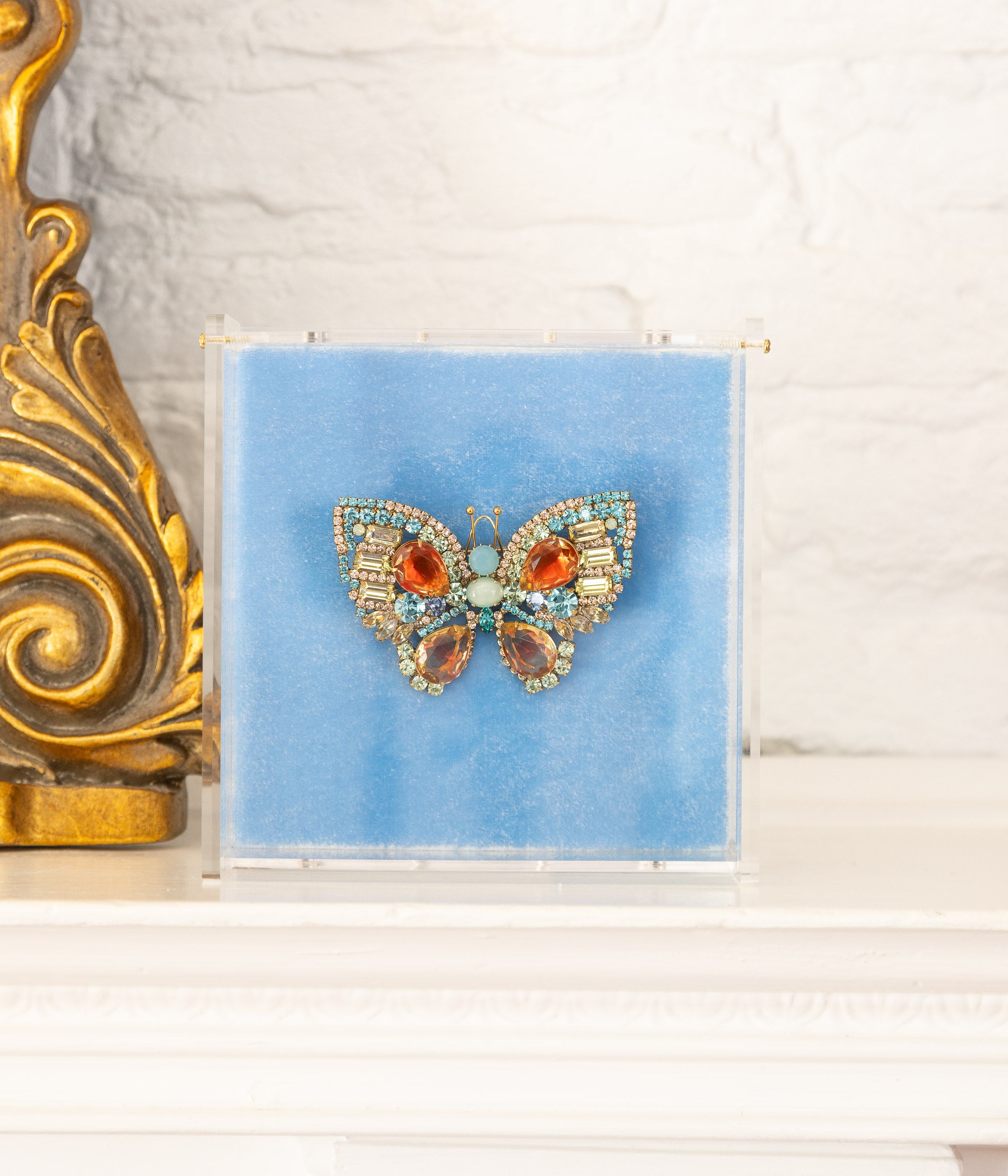 Medium Butterfly in Aqua / Jonquil / Apricot