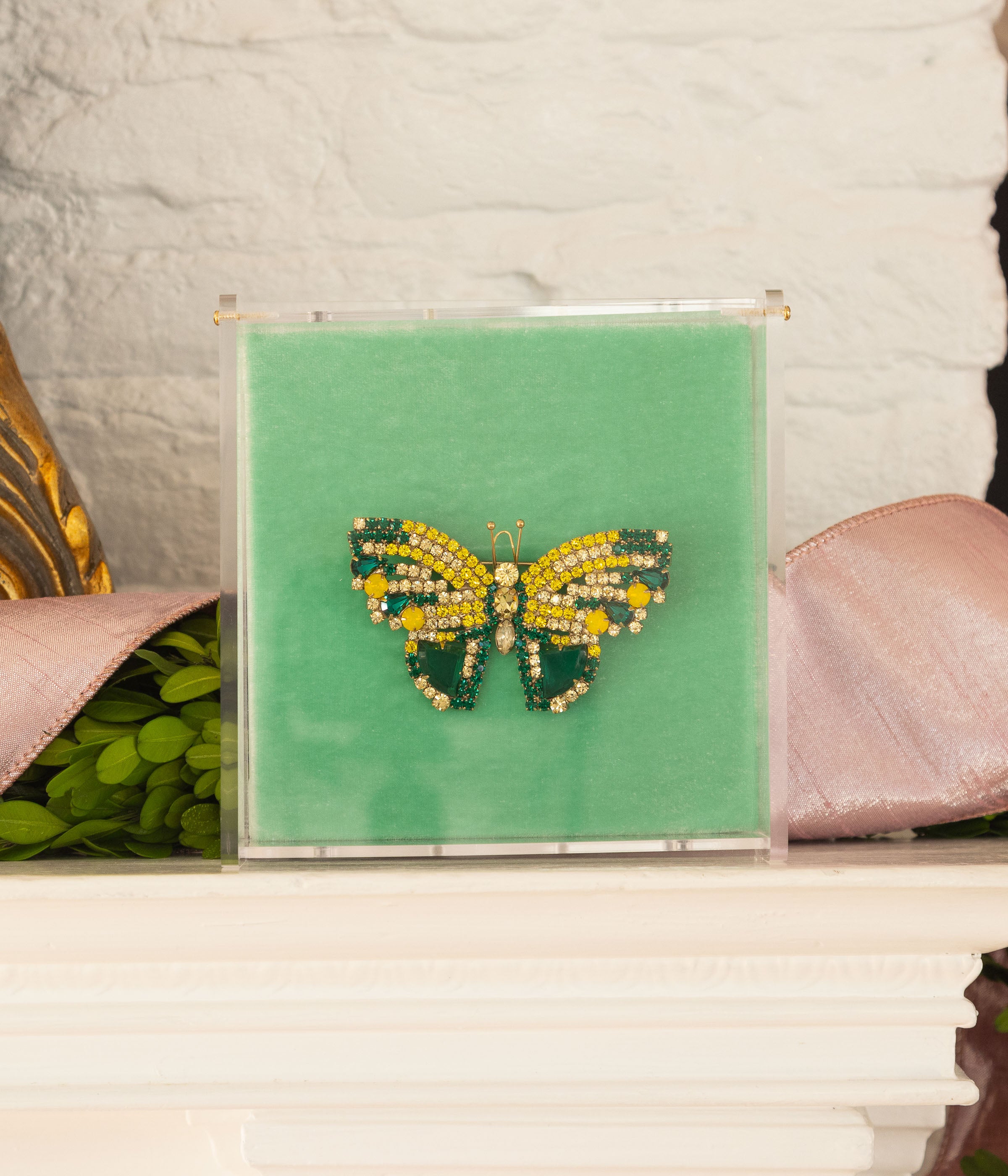 Medium Butterfly in Citrine / Jonquil / Emerald