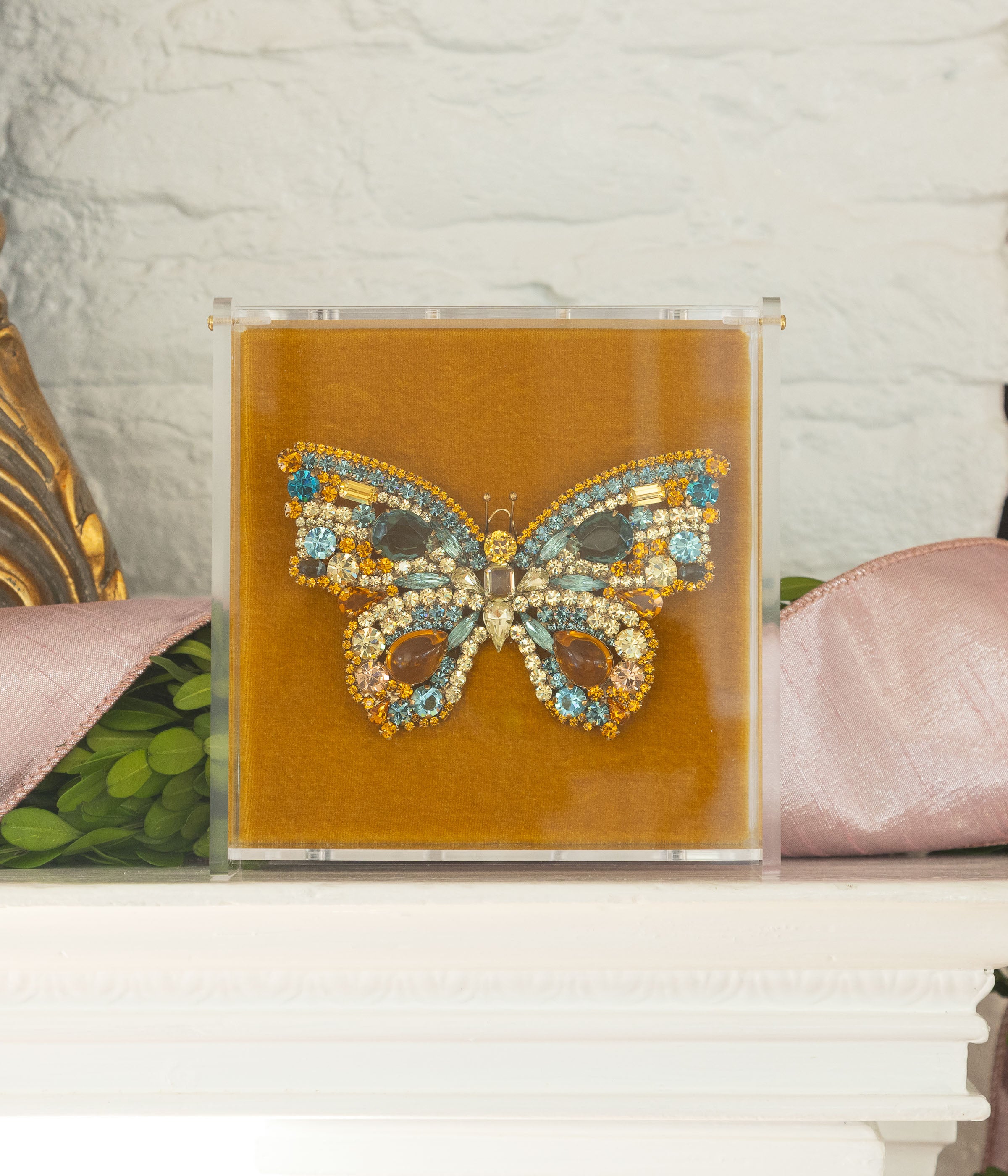 X-Large Butterfly in Topaz / Smoked Sapphire / Jonquil