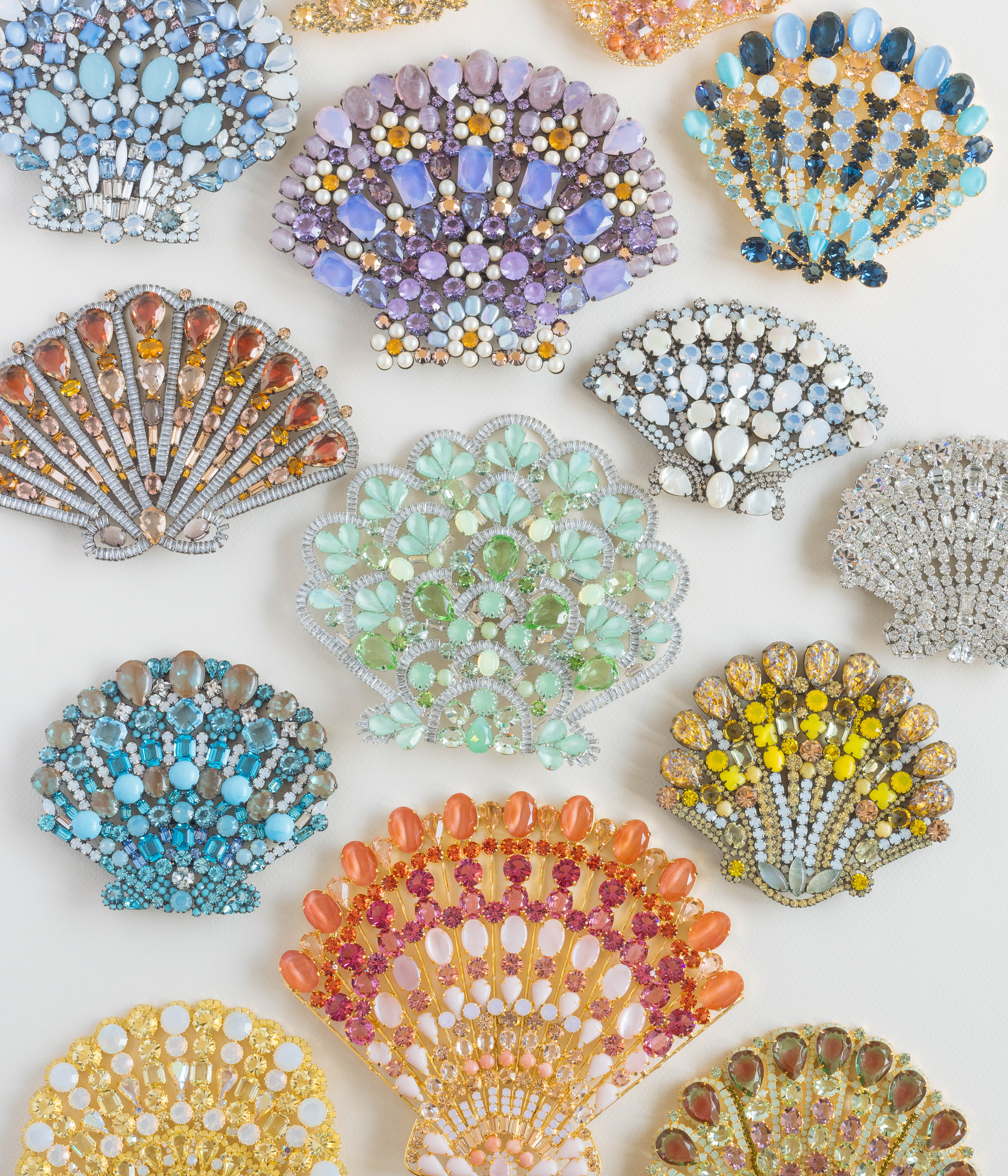 Medium Scallop Shell Specimen in Turquoise